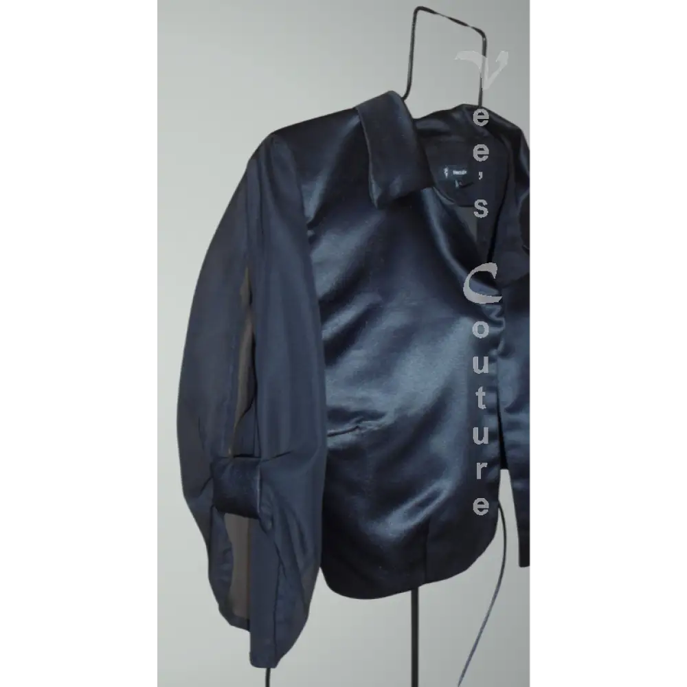 3/4 Cold Shoulder Bolero Top