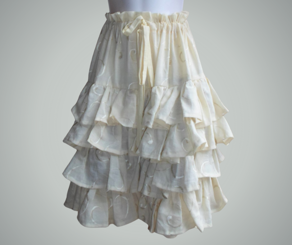 Vee’s 4-Layered Skirt Short Skirt