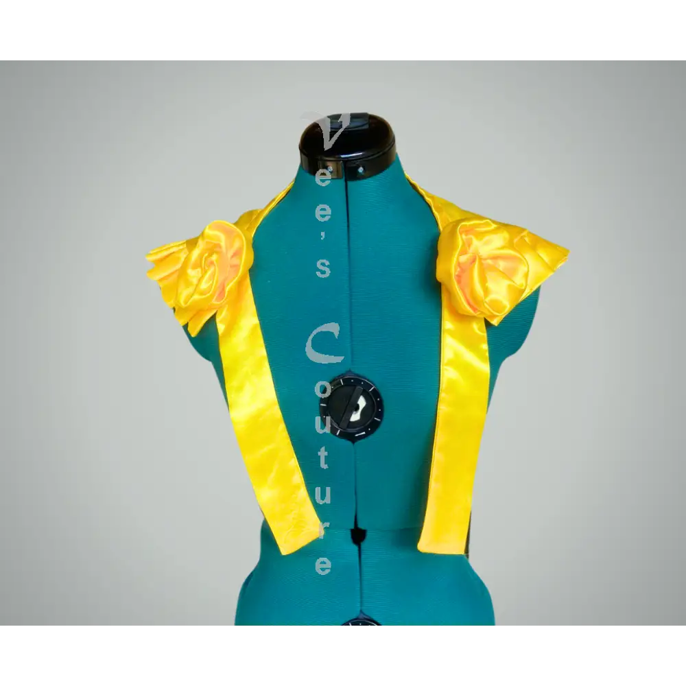 Foula with Rosettes accessories